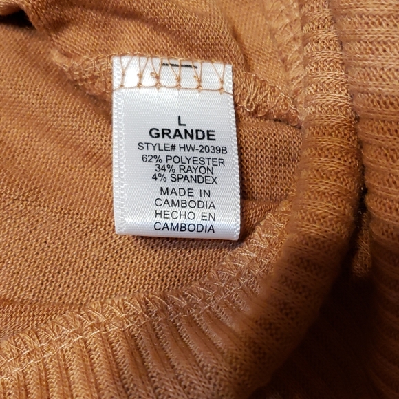 Snap Cardigan - Picture 2 of 4